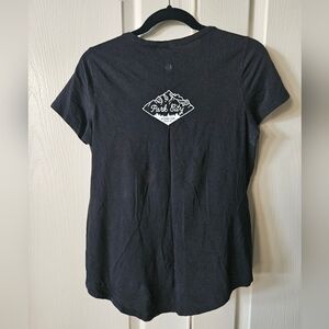 Lululemon Black Tee, Park City, 4